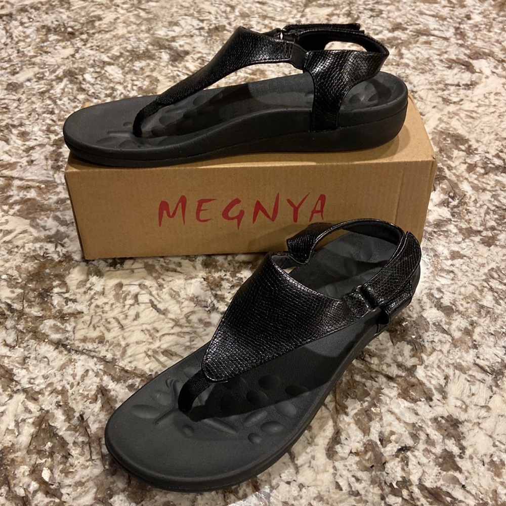 UTENAG Womens Arch Support Sandals Orthotic Adjustable Thong Flip Flops